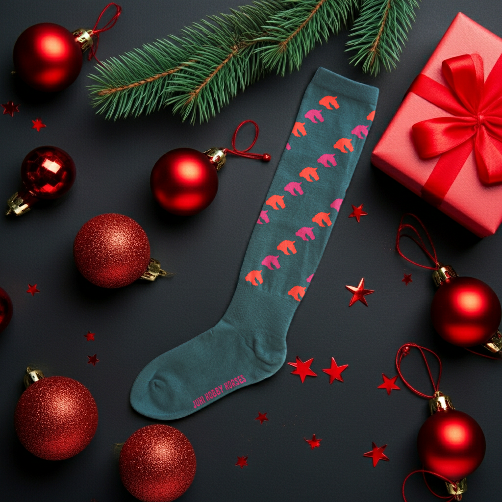 Kniestrümpfe für Hobbyhorsing grün mit Pferdemotiv